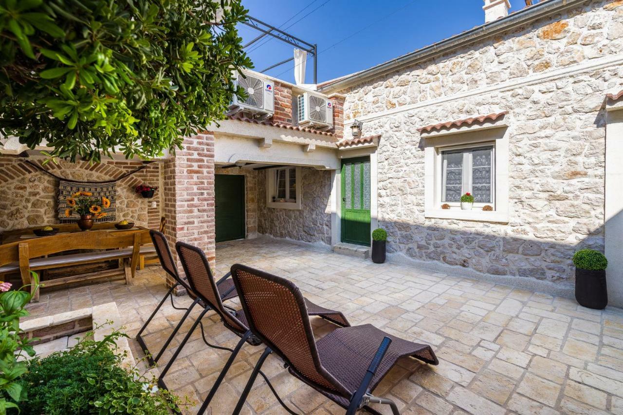 Stone House Villa Ražanac Buitenkant foto
