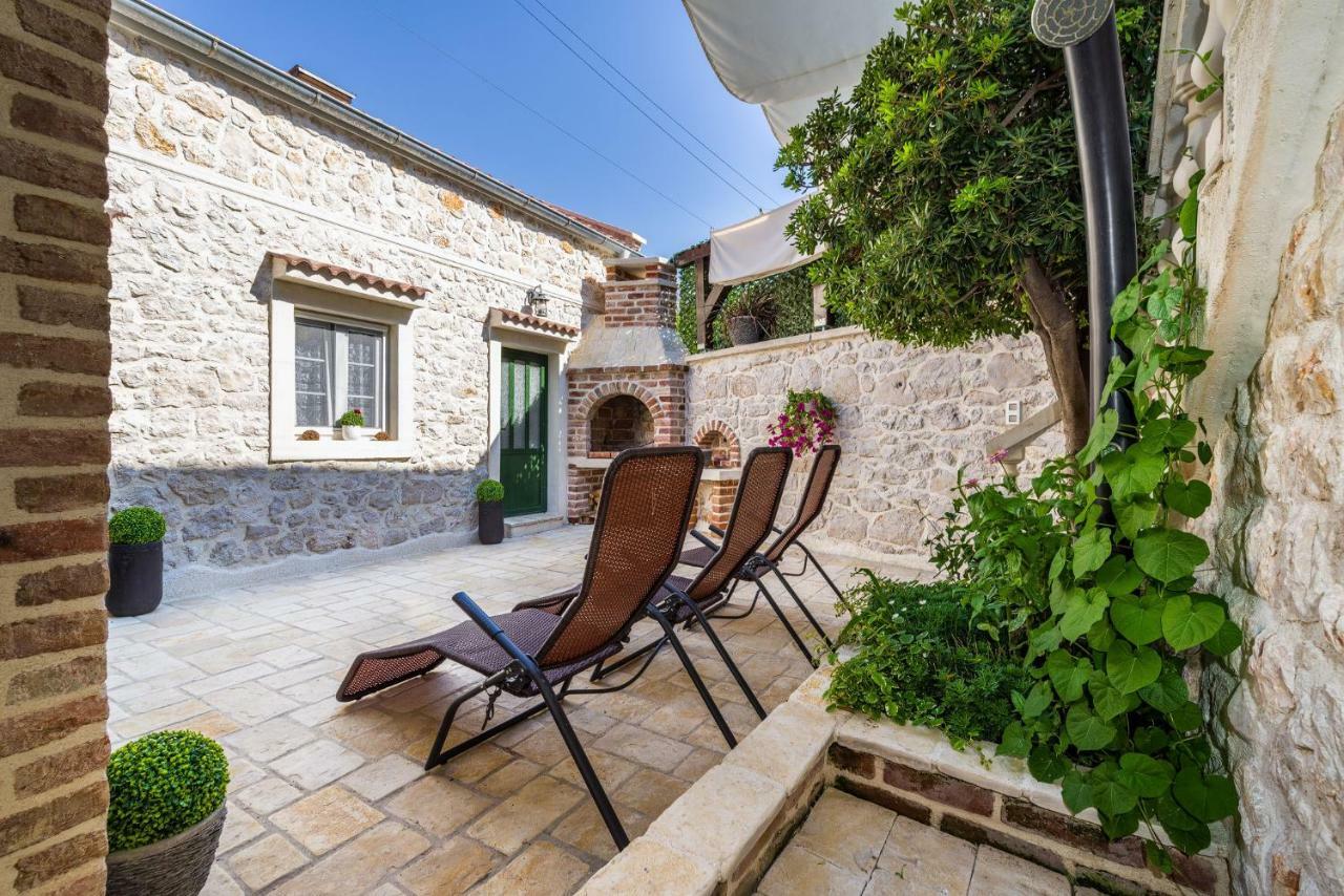 Stone House Villa Ražanac Buitenkant foto