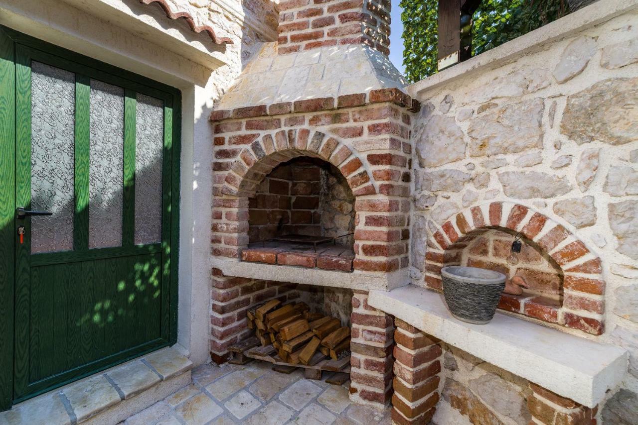 Stone House Villa Ražanac Buitenkant foto